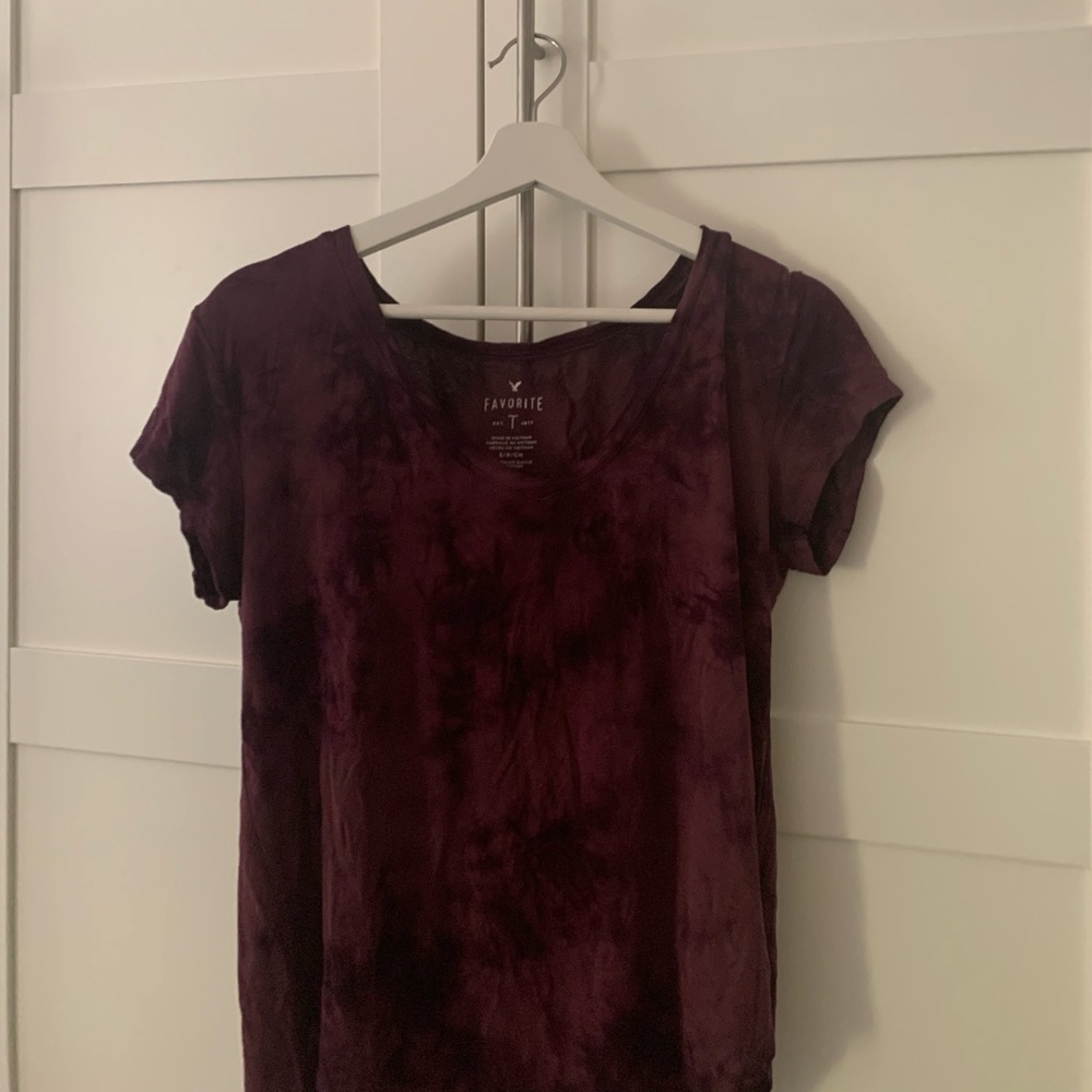 American Eagle V Neck